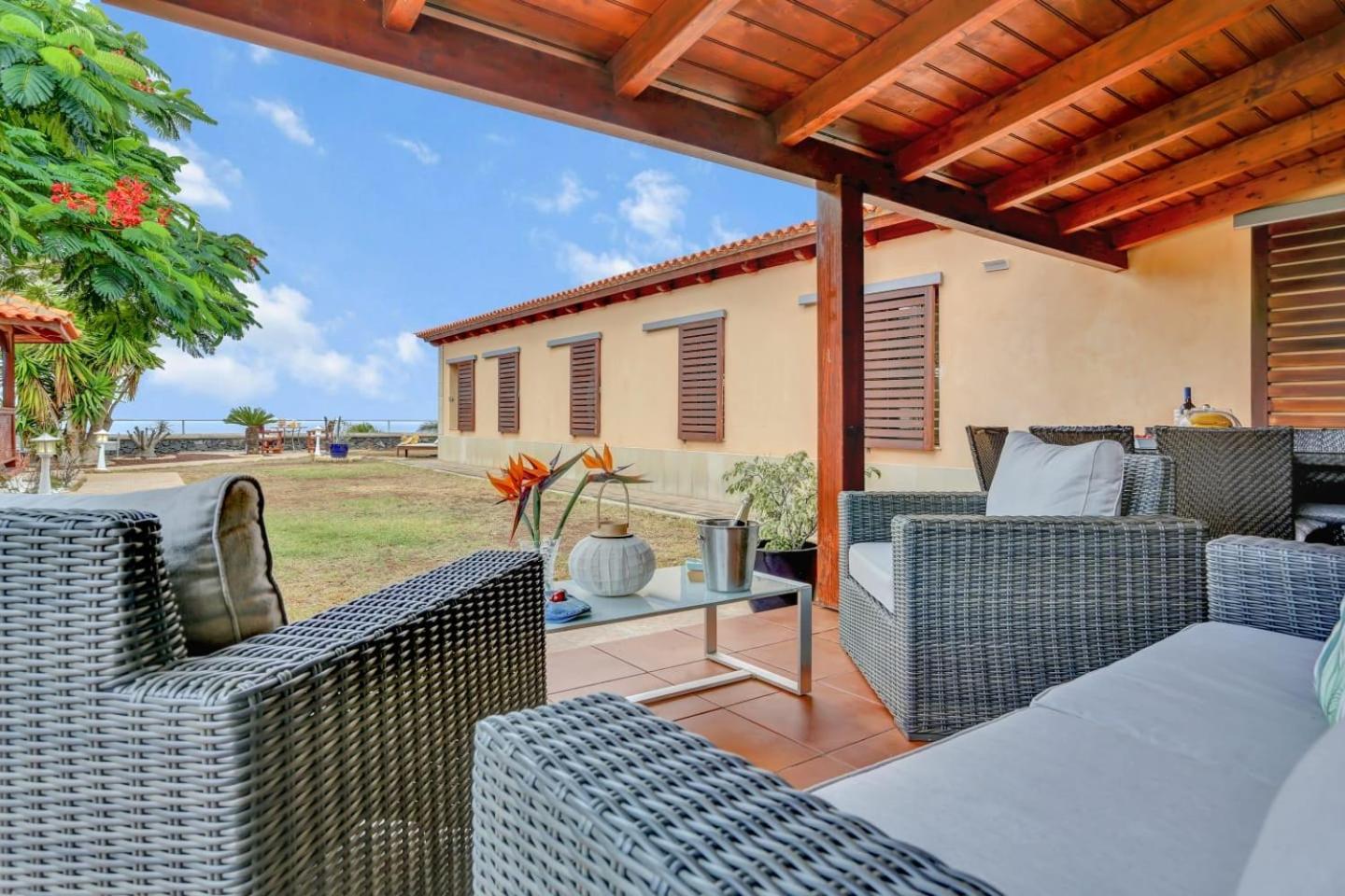 Villa Charly Puerto de la Madera エクステリア 写真